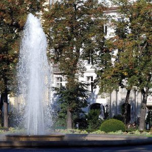 Viktoria-Luise-Platz vor dem LETTE VEREIN BERLIN