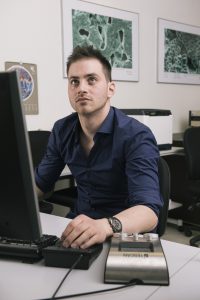 Analyse am Rasterelektronemikroskop, Ausbildung Metallographie