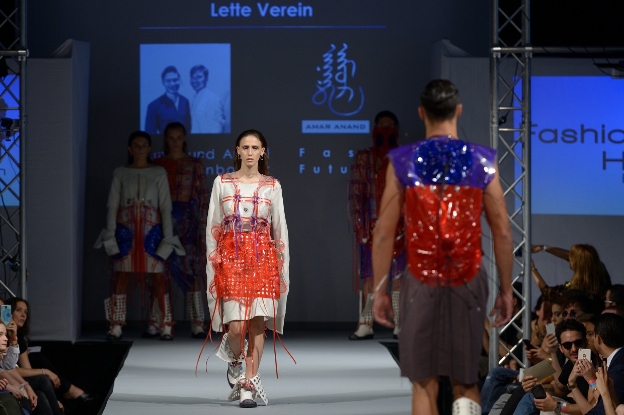Lette Verein Berlin, Graduates Show in der "Fashion Hall" im Rahmen der Berliner Fashion-Week Sommer